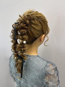 プルクラギンザ(PulchraGINZA) ポニーテール編みおろし/ツイン/パールピン/ヘアセット