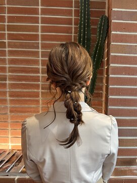 ルームヒゴバシ(room higobashi) 上品にゆるっと抜け感お呼ばれヘア◎