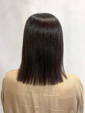 ユーアンボワーズ(U-AMBOISE) 素髪ツヤボブ【寝屋川市駅／光善寺駅】