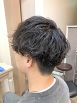 アルターリール(aL ter Rire)&nbsp;ブルーブラック/フェザーパーマ/センターパート/福原遼華/鎌取