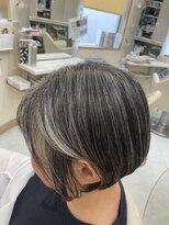 アップリップスダブリュー(Uplips.w) 40代50代白髪染めスタイル