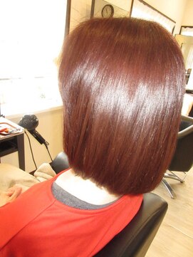 コアフィールフィス(COIFFURE fils) ミディーボブ