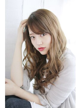 リゾートサロンM 新宿東口(Resortsalon M by valore) Resortsalon M【新宿東口店】ツヤ感ベージュのミックスカール