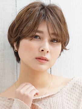 ユーアンボワーズ(U-AMBOISE) 美シルエットな大人ショート