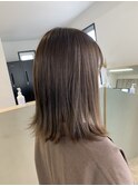 ミルクティーグレージュ