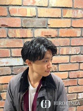 ヒロギンザ 新橋日比谷口店(HIRO GINZA) 韓国風センターパート　新橋　理容室　床屋　日比谷　ヒロ銀座