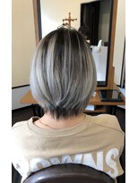 リピュア(Re:PURe)&nbsp;**ホワイト系ショートシャドールーツ**