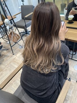 アヴァンス 堺東店(AVANCE.) バレイヤージュグラデーション