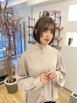 ティラ(tila) 【tila　style】顔回りレイヤーボブ