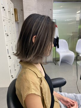 イキ 表参道(iki omotesando) モード/無造作ウェーブ/大人ガーリー[表参道駅]