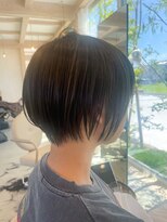 アンドシー(and c) 透け感ショートヘア