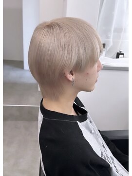 アプローズ(APPLAUSE) ホワイトブロンド