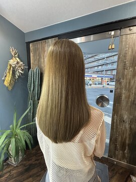 ユニコヘア(unico hair) ロング×オリーブベージュ