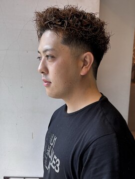 ヘアー アイス ルーチェ(HAIR ICI LUCE) メンズベリーショートツイストパーマ/大矢