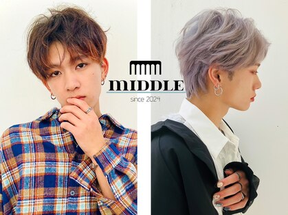 ミドル(MIDDLE)の写真