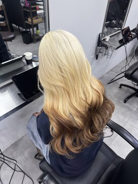 ギミックパシャ(GIMMICK pasha) 抜きっぱなしとブラウンのルーツカラー