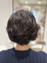 アンベリールフルー(EMBELLIR fleur)&nbsp;首元細見え！ふんわりショートパーマ|30代|40代|50代