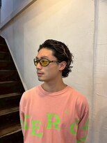 ビーバイエイトジェンツ(Bee by EIGHT GENTS)&nbsp;波巻きツイストスパイラル/リバースセンターパート/心斎橋