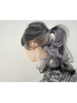 リュト(Lute) パープルグレー  × ヘアアレンジ