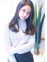 ラファンジュ ヘアー クレオ(Rohange hair Creo)&nbsp;【Creo】シフォンベージュのヌーディロング#毛先パーマ#耳かけ