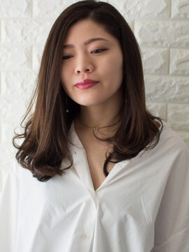 ノイン(noine) 普段使いとオフィスカジュアルで。