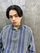 エル(EL by green)&nbsp;センターパート×ツーブロック