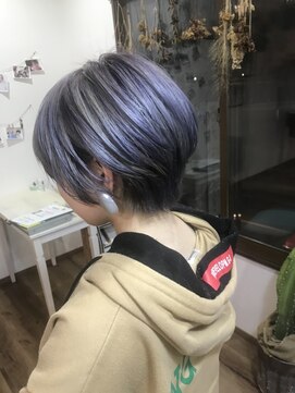 ホワイト(WHITE HAIR@NICOLA) シルバーバイオレット