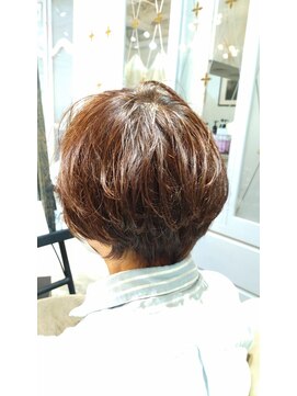 レガーレ(Legare) 丸みショート