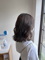 アモンド(Amonde) ミディアムナチュラルレイヤー