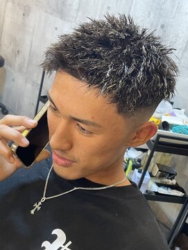 エルハウス(L house...) 【メンズ専門/理容室 】フェード スキンフェード