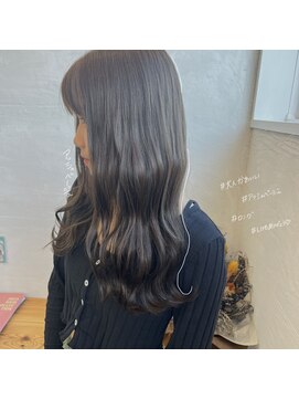 ヘアーチェリーコーク ランプ(HAIR CHERRY COKE Lamp) *ロング×アッシュベージュ