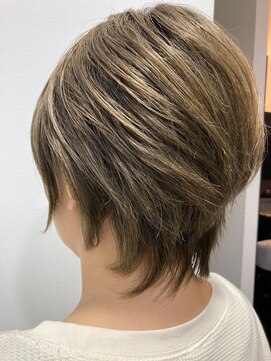 サロン ド ウィズ 瑞江店(Salon de With) 前下がりボブ
