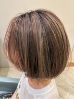 オンカラー(ON.COLOR)&nbsp;大人ハイライトグレージュボブ