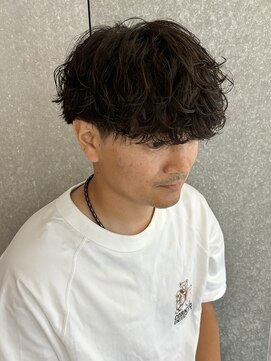 ニアウ 太田店(Niau) メンズパーマ波巻きスパイラルパーマシャドウパーマアイブロウ