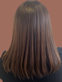 サロンドカヨ(salon de KAYO)の写真/頭皮が染みる方必見！！ニオイも頭皮への刺激も少ないカラーで敏感肌の方にオススメです☆