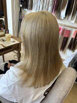 ミラシィ 成田(Mirashy)&nbsp;ハイライトカラーミルクティーベージュレイヤーカット