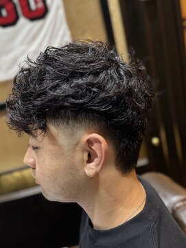 ヒロギンザバーバーショップ 大宮店(HIRO GINZA BARBER SHOP) ナチュラルマレッドヘア/大宮/フェードカット/メンズカット