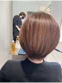 おしゃれ染めで白髪カバー×立体ショートボブ