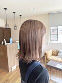 くびれミディ レイヤースタイル 透明感ベージュ イルミナカラー