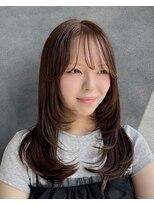 フリー(FREEY)&nbsp;内巻きレイヤー　透明感ベージュブラウン