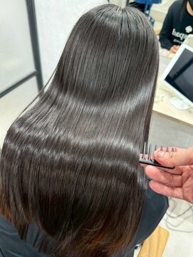 ハーシーバイアポロ 相模大野(HERSHE by apollo) x髪質改善/ホワイトグレージュ/レイヤーカット/チェリーブラウン