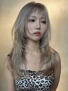 ギークス(GEEKS) 【GEEKS渋谷】ハイレイヤー/ロングウルフ/ハッシュカット/透明感