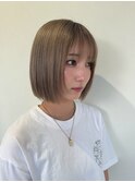 ボブ×ミルクティーベージュ
