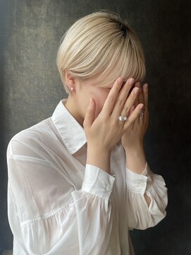 カノエ(canoe) イメージチェンレイヤーカット ブリーチカラー 前髪【西新大濠】