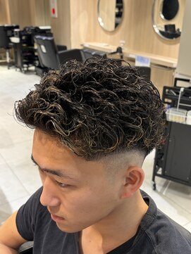 レボ 神宮寺店(Revo) ハードラルフカール