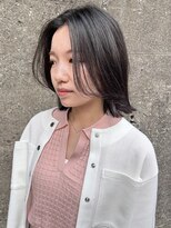 トランクイル(tranquil)&nbsp;大人可愛い外ハネセミディ