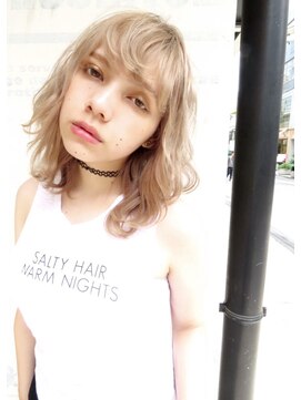 アクト(ACT) White×casual[表参道]