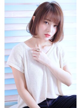 オウル(Owll) 【DISHEL】大人ショートボブ ナチュラルひし形シルエット