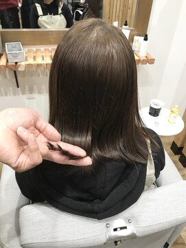 エイトクラージュ(eight courage) ミディアムワンレングス