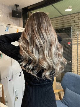 ラフ(LAFF) #黒髪#ボブルフ#ネビージュ#小顔#ワンレン